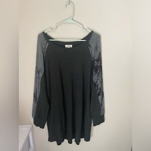 Umgee Mixed Media Gray Thermal Pullover Size Large